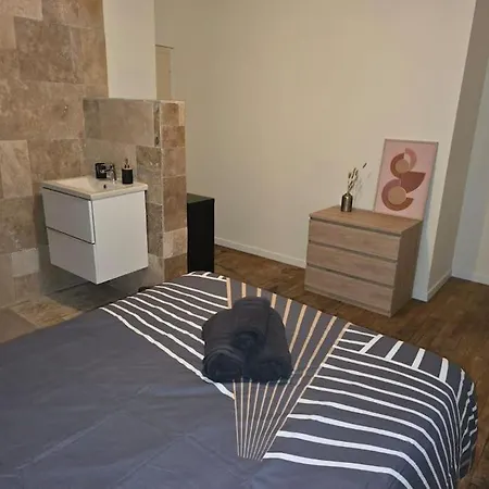 Ideal Sejours Famille - Amis - Pro & Entreprises - Calme - Proche Des Commodites - Parking Gratuit - Wifi Tres Haut Debit - Sweet Homes